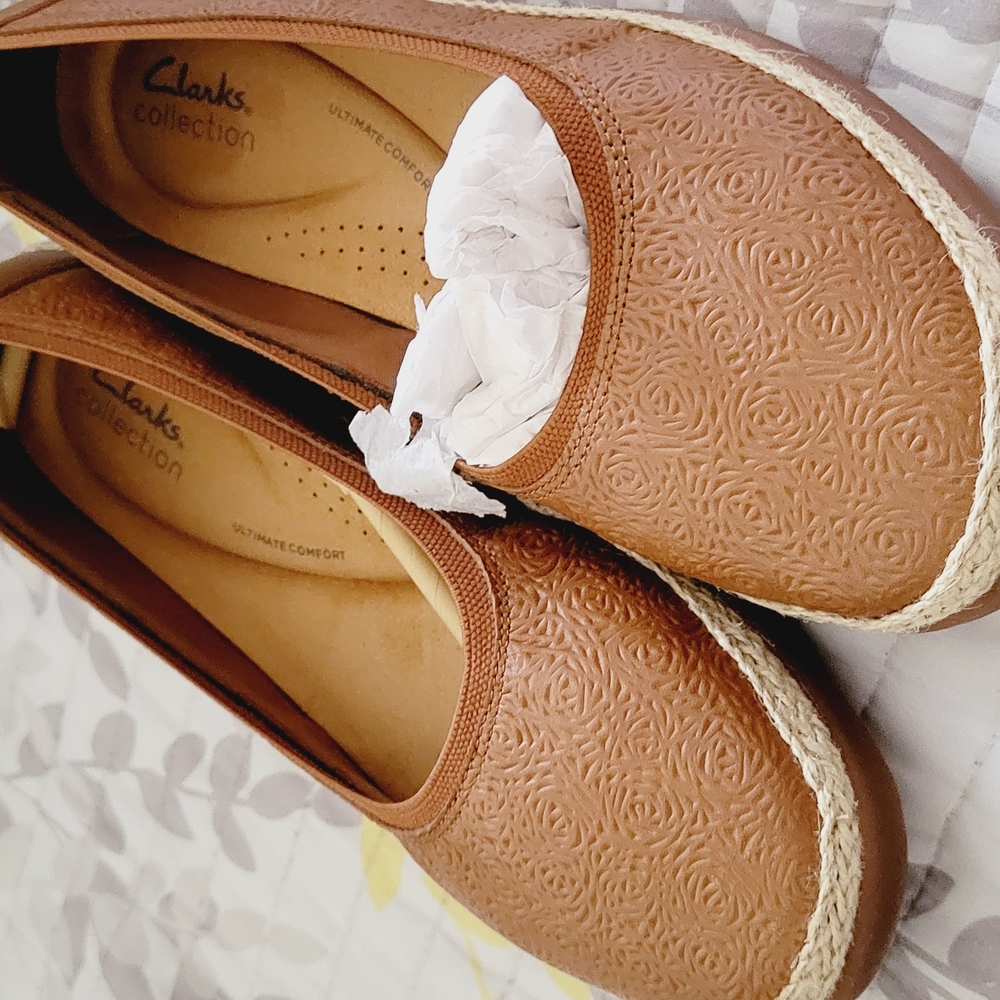 Clarks Women's Tan Slip-On Shoes